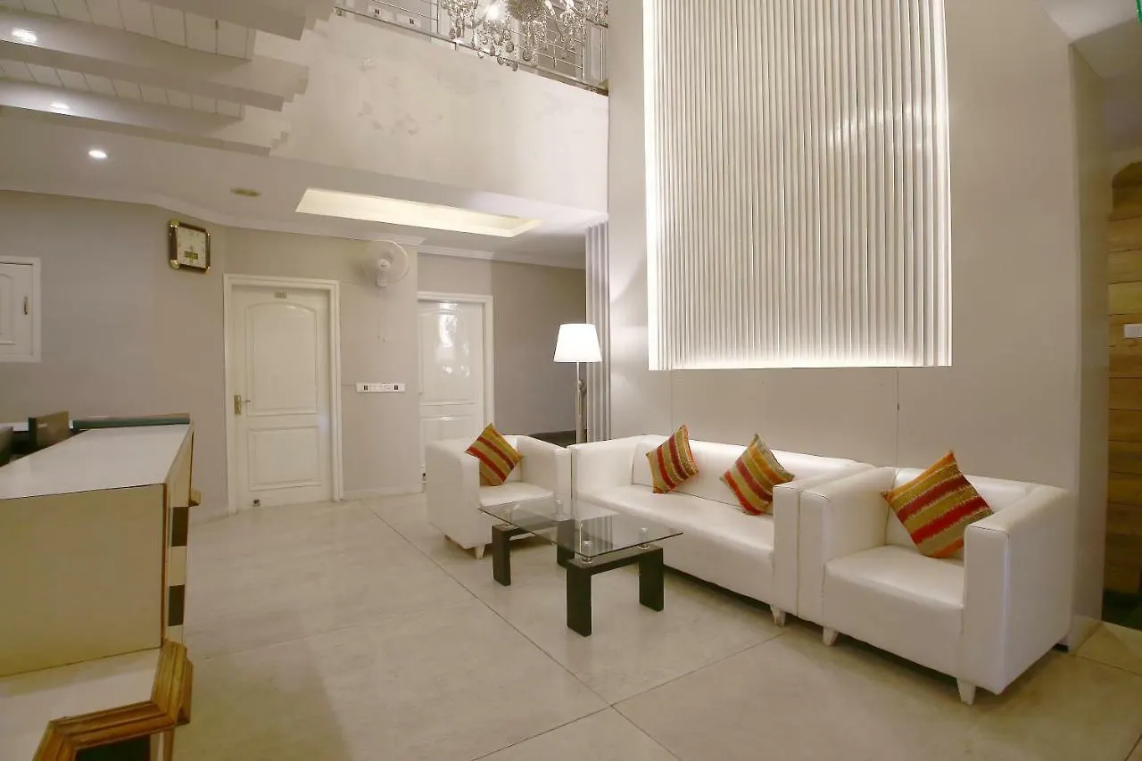Hotel Diamond Plaza Chandigarh India